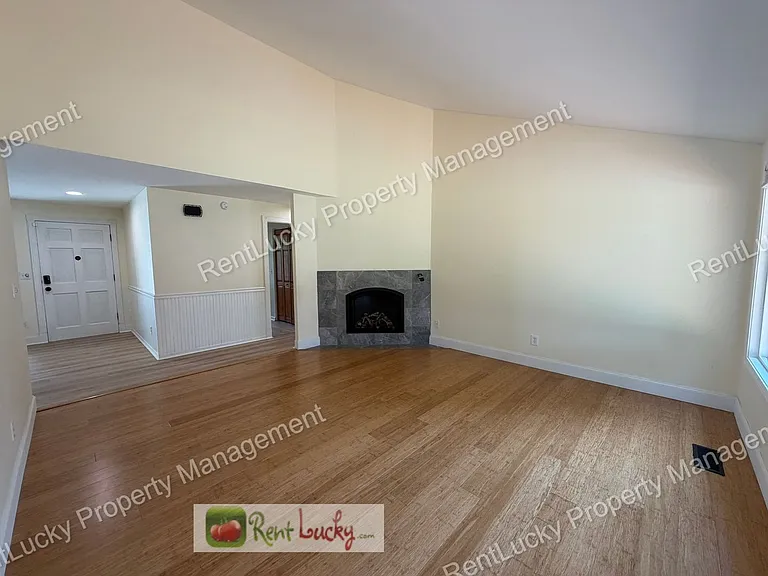 31911 42nd Ave SW — Photo 4