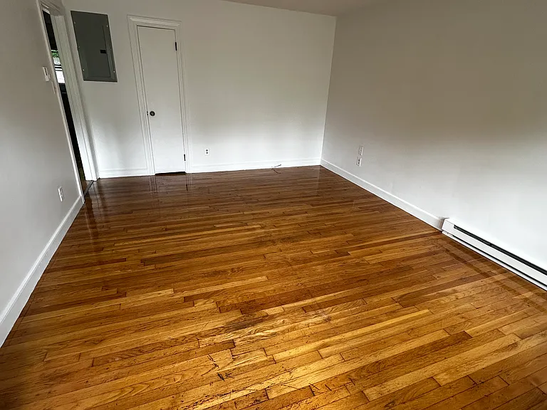 15 Patrick Henry St #12 — Photo 4