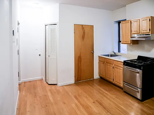 Rented by Array Property Group LLC  | media 3