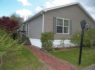 2 Campbell Dr, Plymouth, MA 02360