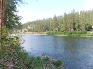 19 Paradise Cove Rd, Kettle Falls, WA 99141