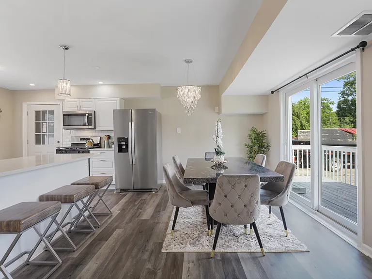 10308 W Lyndale Ave — Photo 10