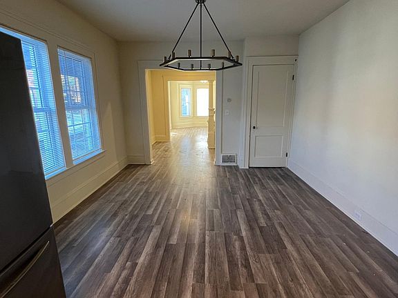 3rd image of 8002 Lake Ave