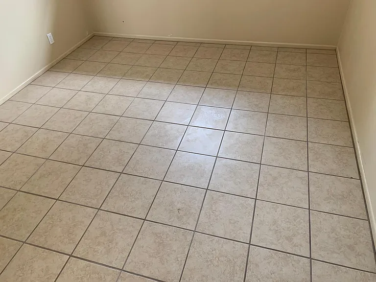 10133 Cork Dr — Photo 9