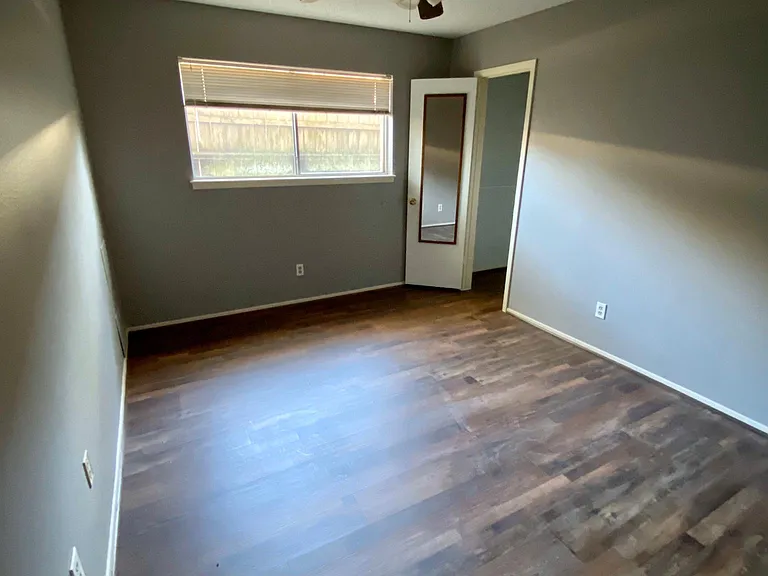 12010 Westwold Dr — Photo 13