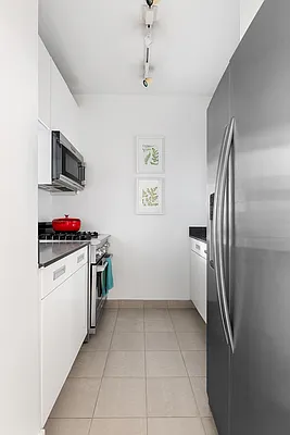 Sold by Compass | media 8