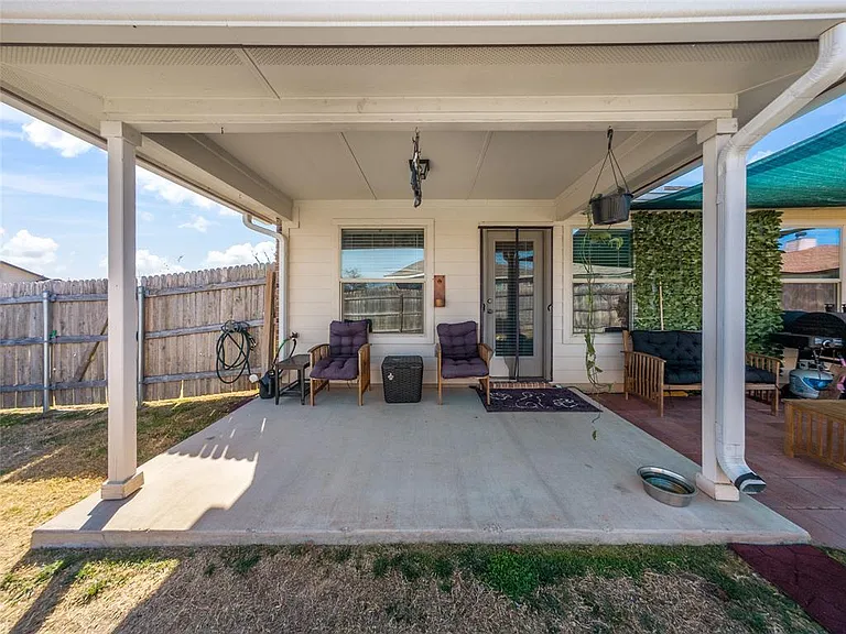 137 Hematite Ln — Photo 28