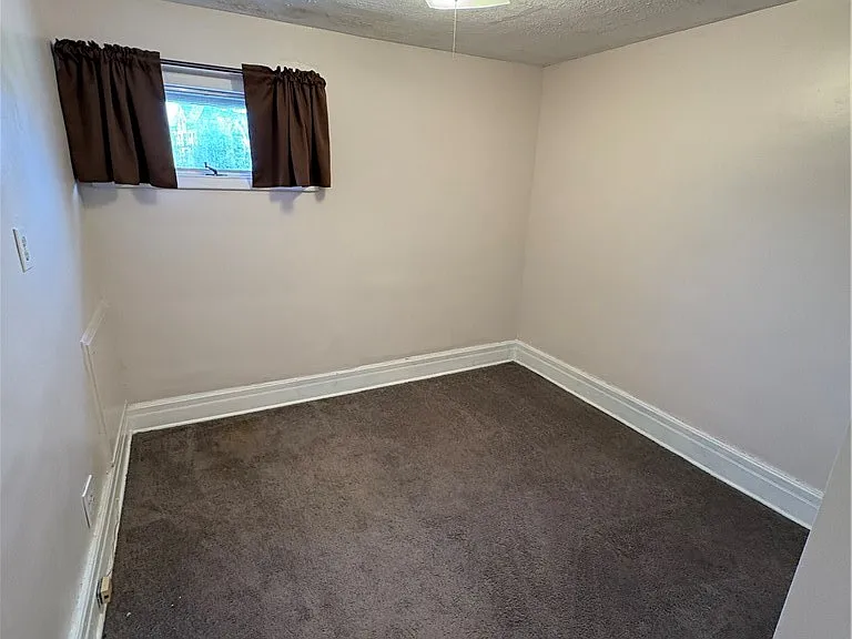 57 Abbottsford Pl — Photo 28