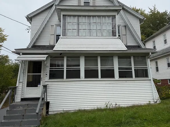 80 Hilton St, Chicopee, MA 01020