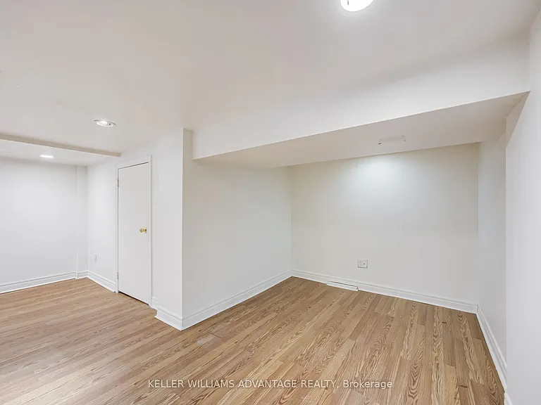 38 Hopedale Ave — Photo 36