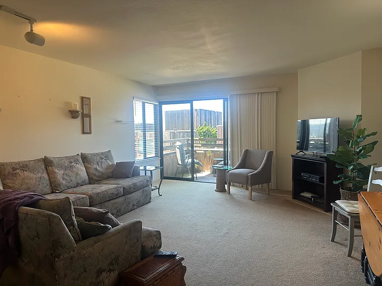 125 Surf Way #328 — Photo 9