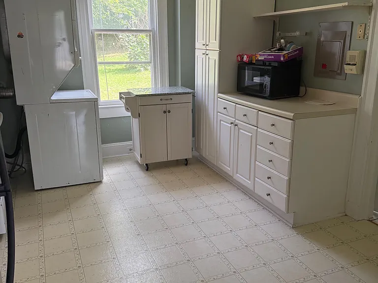 6408 Brook Ave #B — Photo 8
