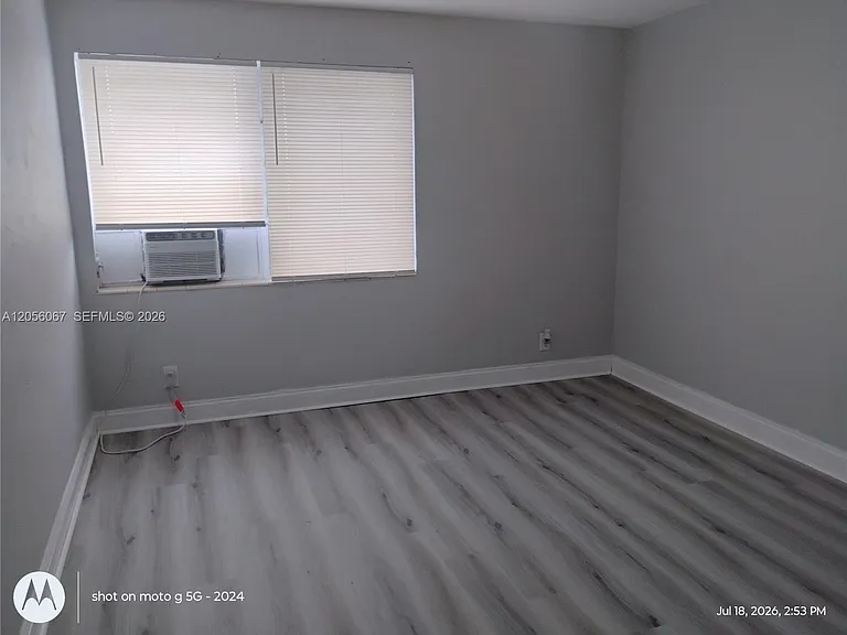 4321 W Hallandale Beach Blvd #1 — Photo 9
