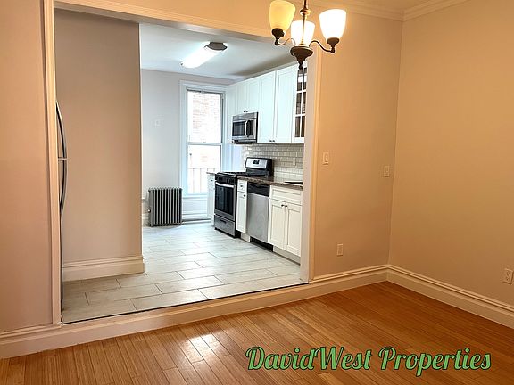 2nd image of 485 6th Ave APT 4R