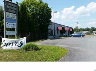 70 Boniface Dr, Pine Bush, NY 12566