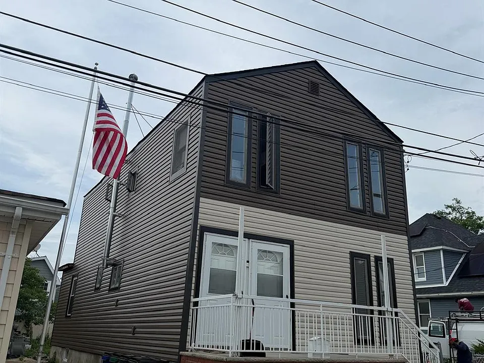 9947 163rd Dr