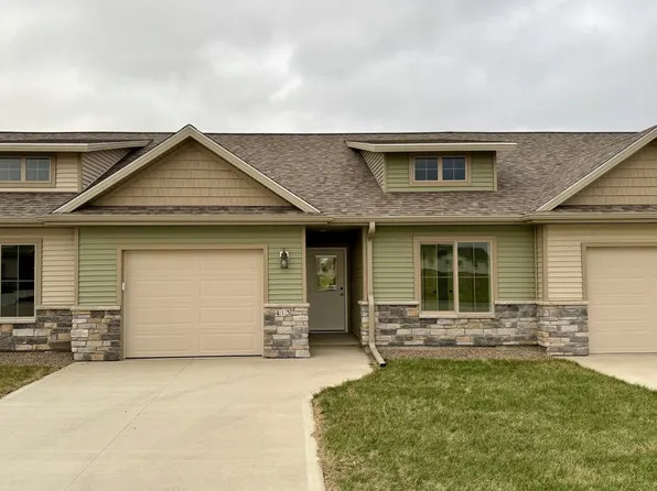 413 Madison St W, Winterset, IA 50273