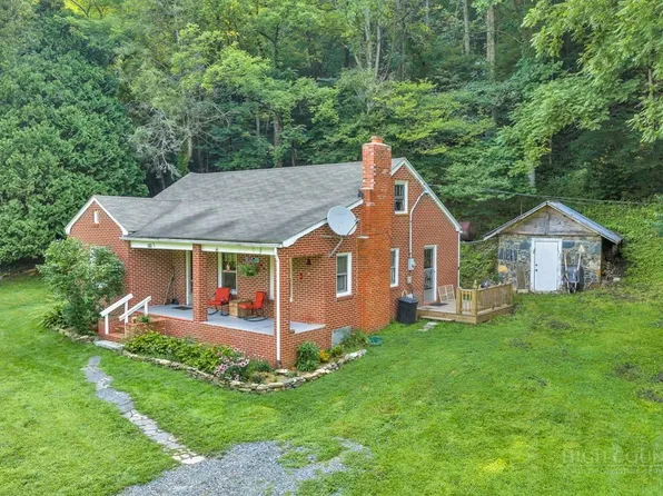 50 Pleasantville Lane, Newland, NC 28657