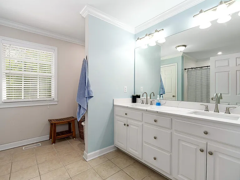3707 Montclair Rd SW — Photo 17