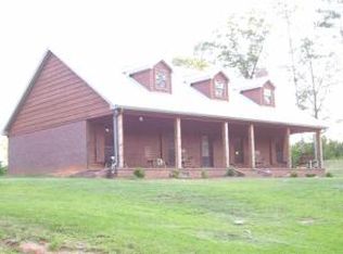 151 Stallion Rd, Magee, MS 39111