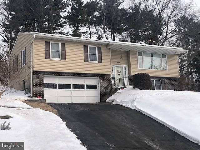1st image of 65 Wyomissing Hills Blvd