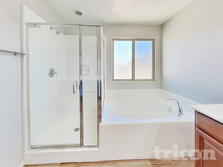 6410 Jacobville Ct — Photo 10