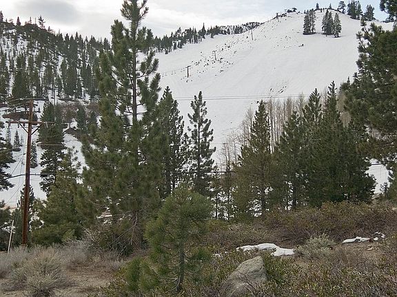 All-season playground