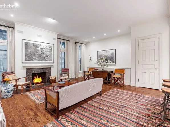 39 East 10th Street image 1 of 15