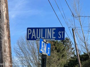 Pauline St, Pittston, PA 18643