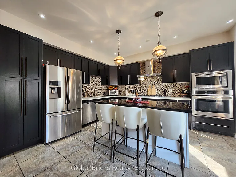 38 Monkton Cir — Photo 10