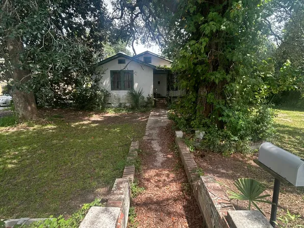 1048 Main St, Charleston, SC 29407