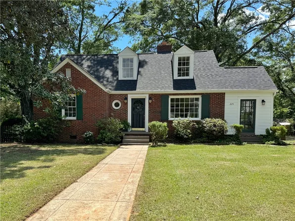 225 Old Cedar Rock Rd, Easley, SC 29640