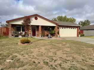1240 Mission Blvd, Liberal, KS 67901