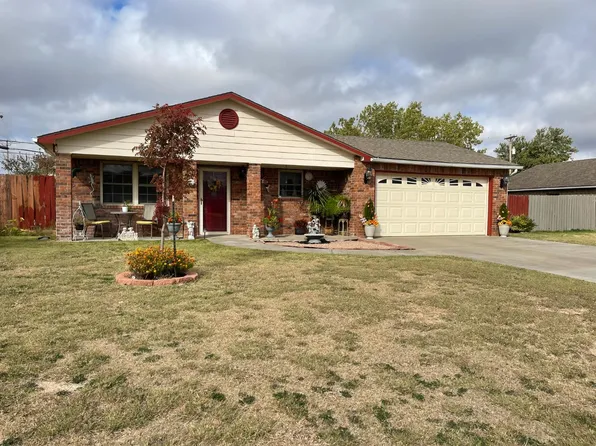 1240 Mission Blvd, Liberal, KS 67901