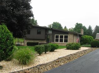 176 Concord Circle Rd, Beaver Falls, PA 15010