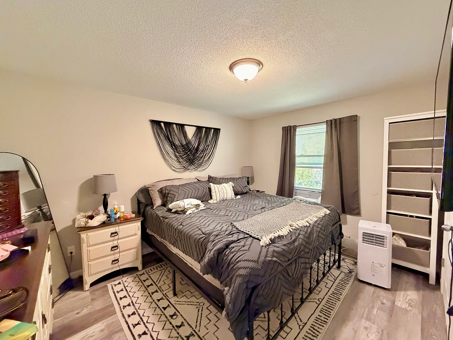2 bed, $1,450 — Photo 4