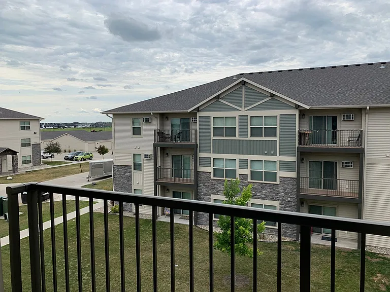 Aspen Trail Apartments — Photo 114