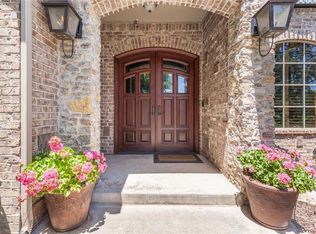 3701 Wolf Creek Cir, Edmond, OK 73034