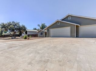 9870 Dunbar Ln, El Cajon, CA 92021