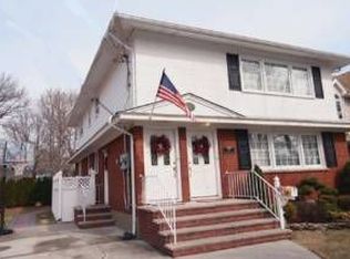 109 Ridgecrest Ave, Staten Island, NY 10312