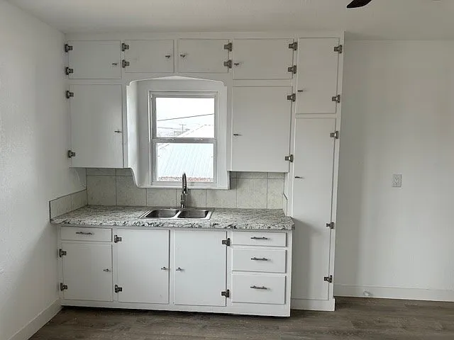 2 bed, 1.0 bath, 980 sqft, $1,400 — Photo 4