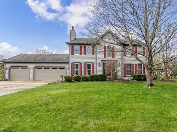 12720 Cottonwood Ln, North Royalton, OH 44133