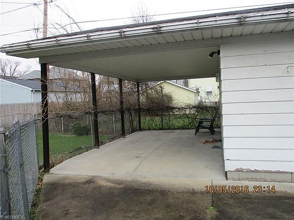 2nd image of 355 Woodbine Ave SE