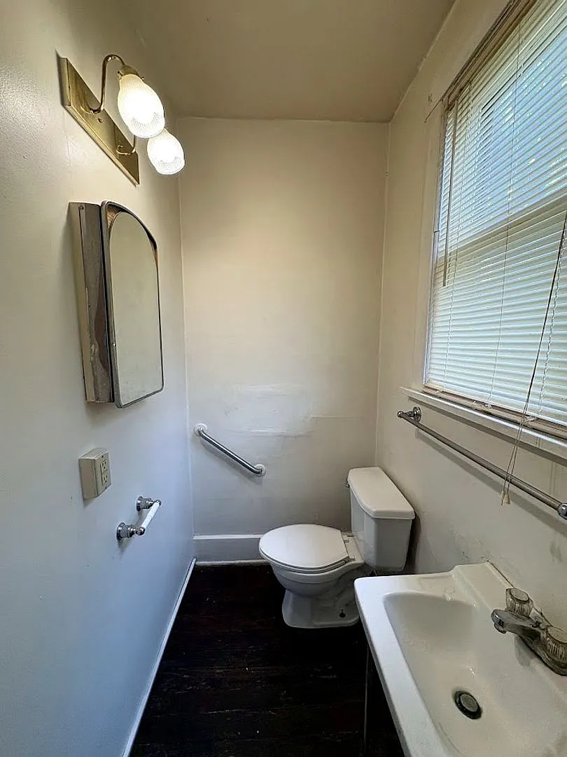 Two bedroom one bathroom home for rent — Photo 4