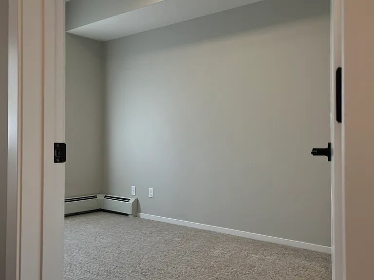 140 Mahogany St S #106 — Photo 37