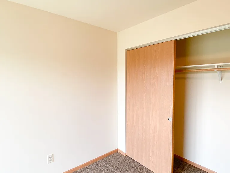 1100 Carrie Ln #5 — Photo 7