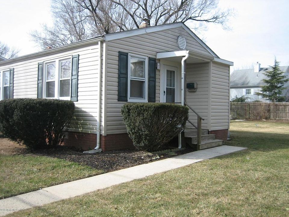 63 Barker Ave, Eatontown NJ