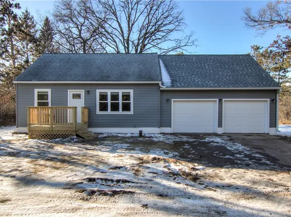 3909 Woodland Court, Eau Claire, WI 54703