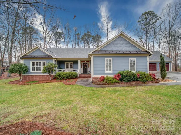 1404 Heather Ln, Monroe, NC 28110