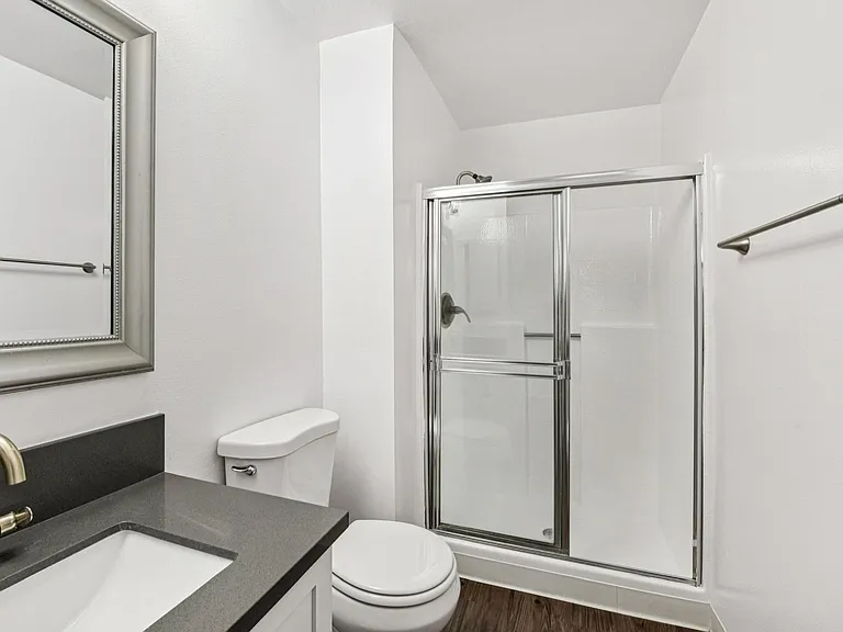 1223 Federal Ave — Photo 121